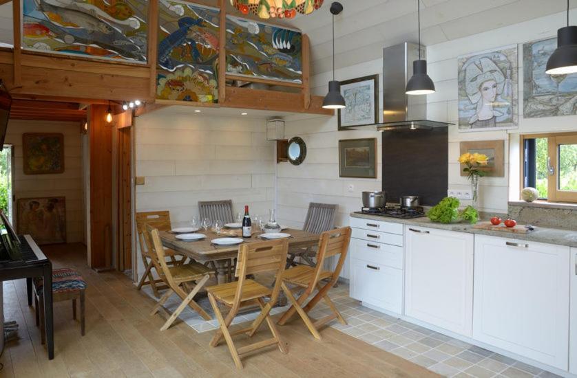Mousterlin Cottage ฟุยส์นอง ภายนอก รูปภาพ